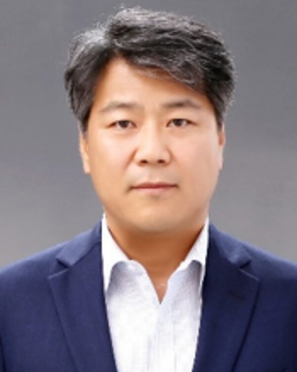 Youngill Kim